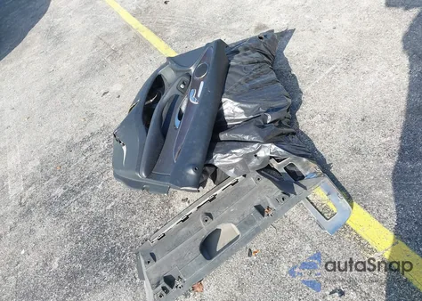 2019 Mercedes-Benz Glc 300 z USA, uszkodzony, nr VIN WDC0G4JB9KV167976